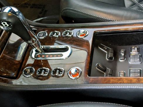 Used 2006 Bentley Arnage T image 18