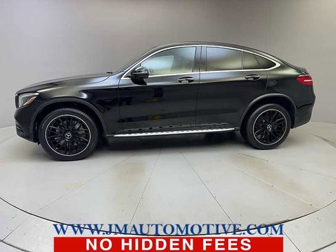 Used 2019 Mercedes-Benz GLC 300 4MATIC Coupe image 2