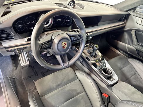 Certified 2024 Porsche 911 GT3 RWD image 4