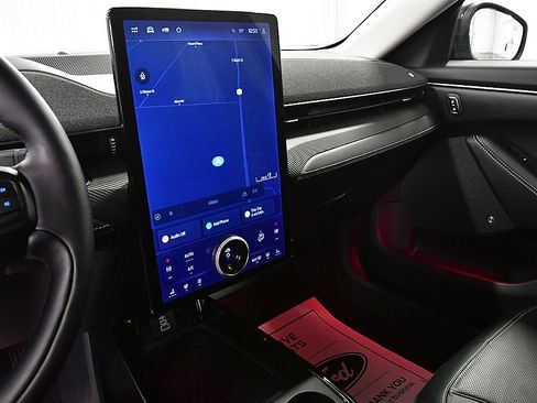 Used 2025 Ford Mustang Mach-E Premium image 20