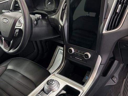 Used 2024 Ford Edge SEL w/ Convenience Package image 27