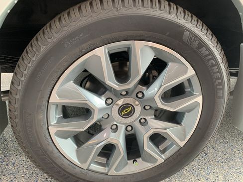 New 2026 Chevrolet Express 2500 Extended w/ Driver Convenience Package RWD image 37