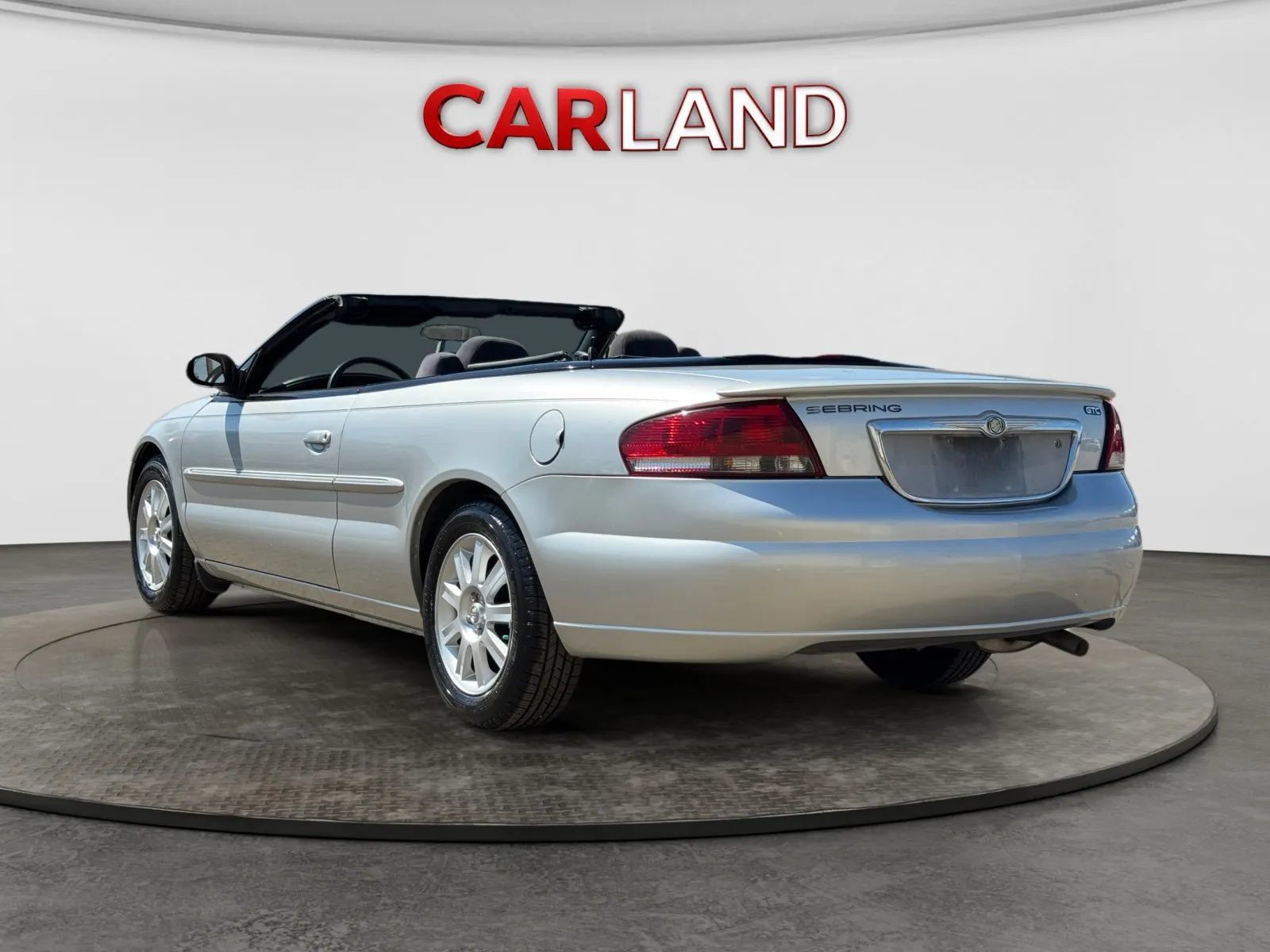 Used 2006 Chrysler Sebring GTC FWD image 4
