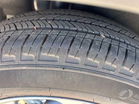 Used 2025 Ford Escape ST-Line w/ Tech Pack #1 image 11