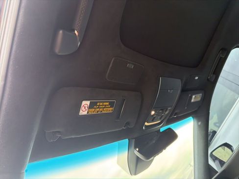 Used 2022 Lexus LS 500 w/ Interior Upgrade Package image 17