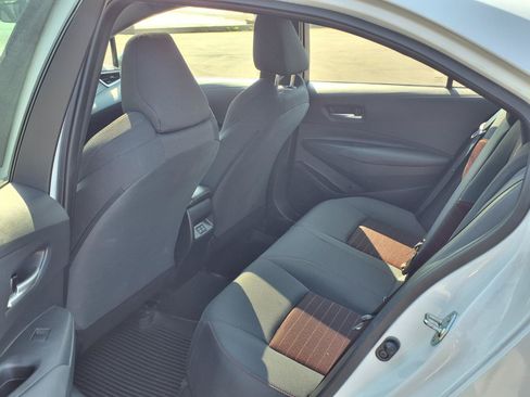 Certified 2025 Toyota Corolla SE w/ SE Premium Package FWD image 23