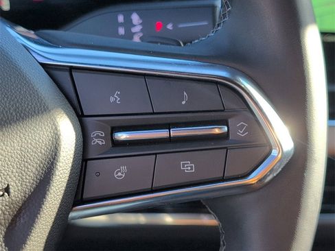 Certified 2025 Chevrolet Equinox ACTIV w/ Safety and Technology Package image 22