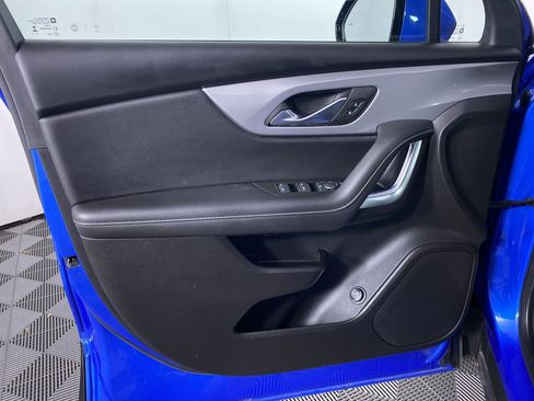 Certified 2024 Chevrolet Blazer LT w/ Convenience Package image 11