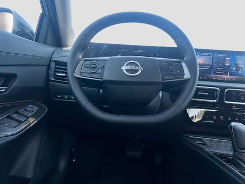 New 2026 Nissan Sentra SR FWD image 23