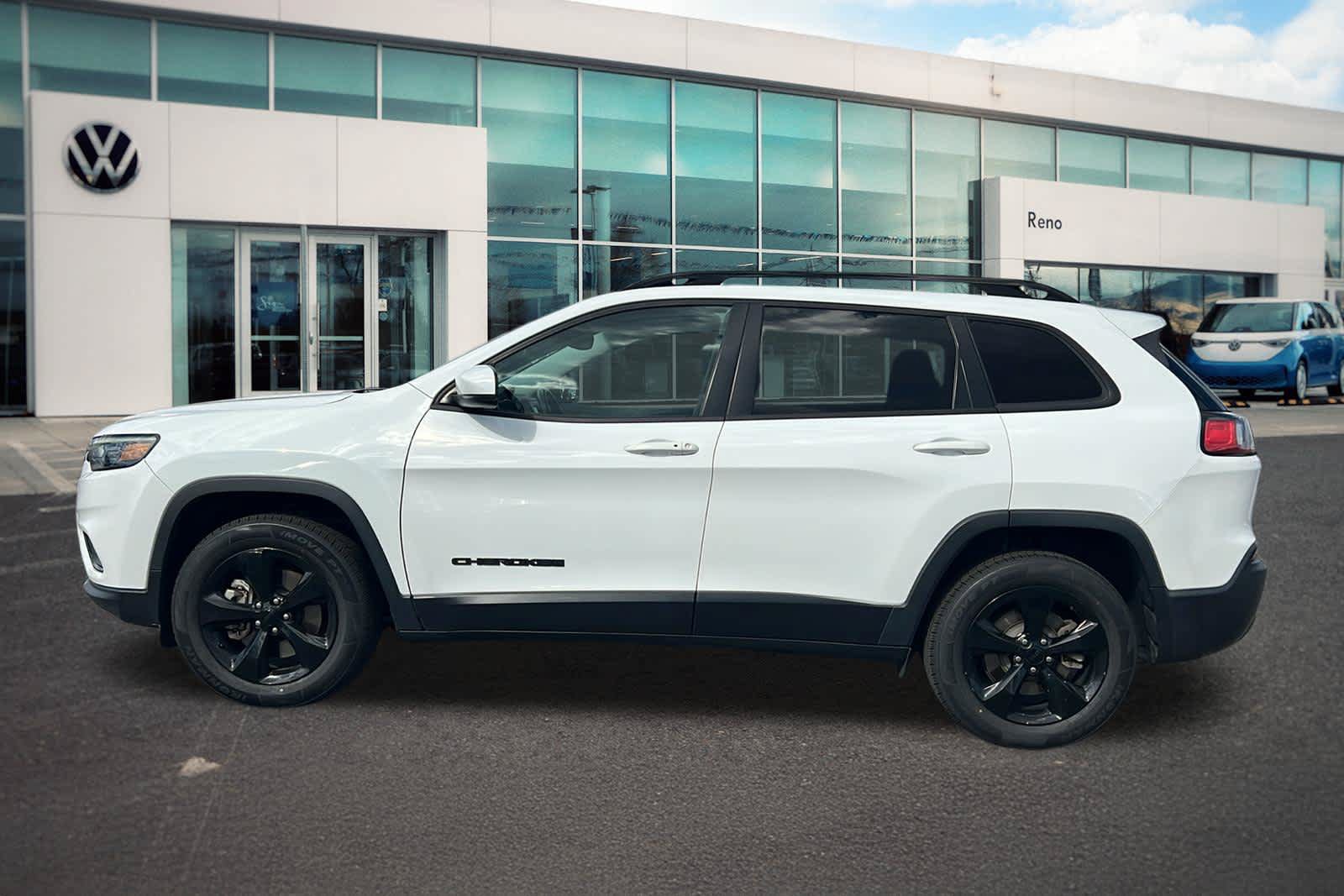Used 2020 Jeep Cherokee Latitude Plus AWD/4WD image 8