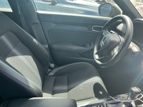 Used 2024 Honda Civic Sport image 4