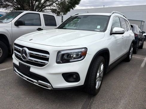 Used 2021 Mercedes-Benz GLB 250 4MATIC image 1