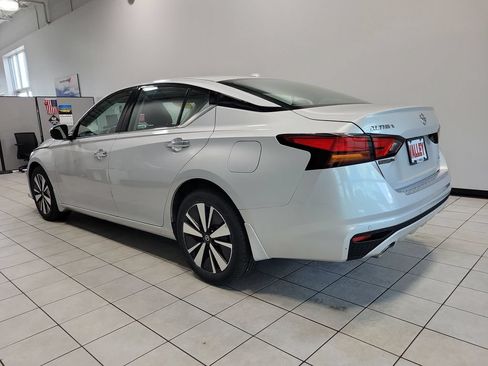 Used 2020 Nissan Altima 2.5 SL AWD/4WD image 10