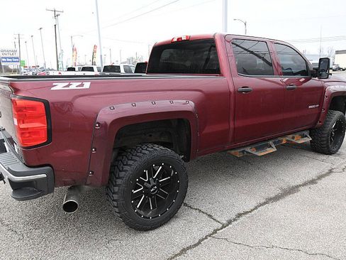 Used 2015 Chevrolet Silverado 2500 LT w/ LT Convenience Package image 7