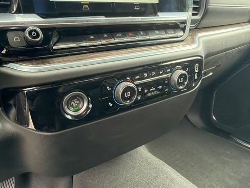 Used 2024 Chevrolet Silverado 1500 LT AWD/4WD image 18