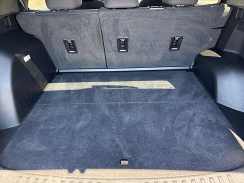 Used 2025 Chevrolet Equinox LT FWD image 27