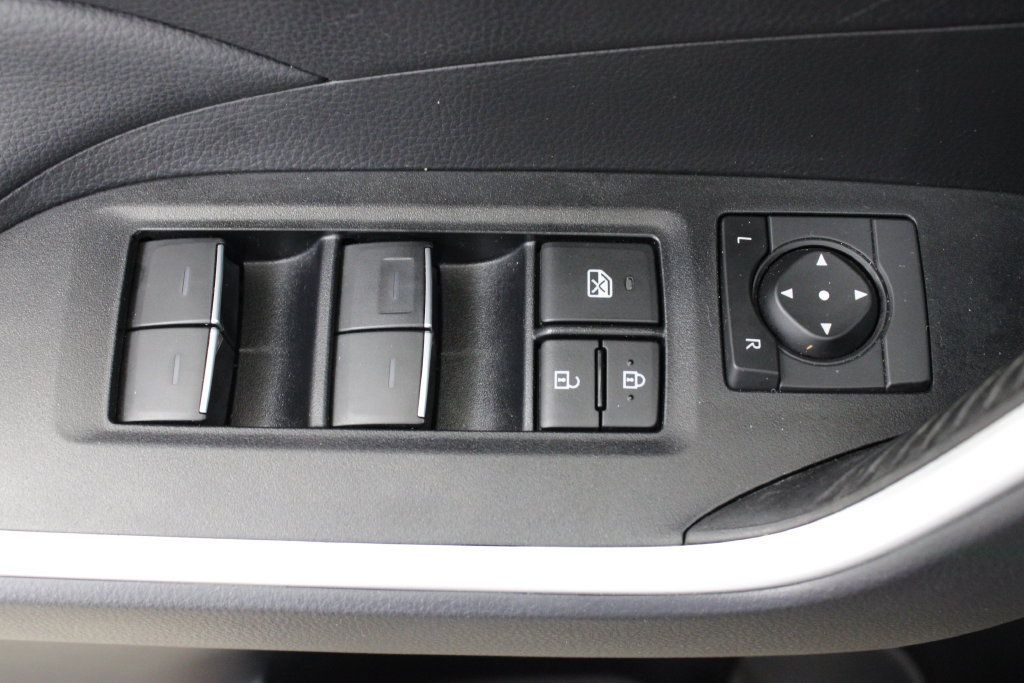 Used 2025 Toyota RAV4 XLE Premium w/ Weather Package FWD image 18