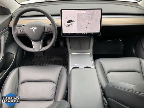 Used 2021 Tesla Model 3 Standard Range Plus image 33