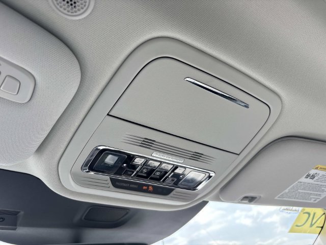 New 2027 Lincoln Aviator Reserve AWD/4WD image 30