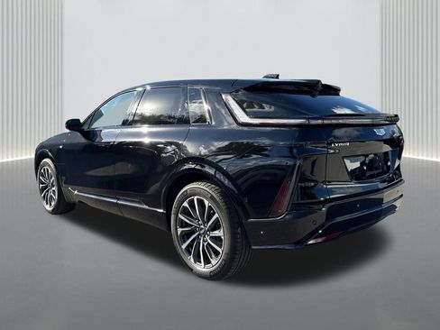 New 2026 Cadillac Lyriq Sport image 7