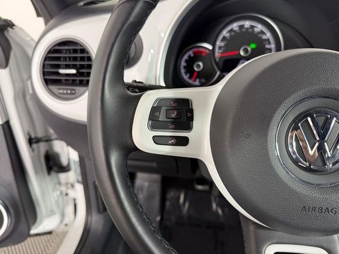 Used 2019 Volkswagen Beetle 2.0T SE image 27