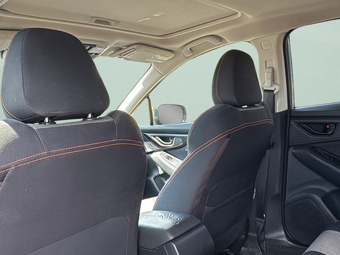 Used 2019 Subaru Crosstrek 2.0i Premium AWD/4WD image 19