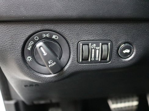 Used 2020 Dodge Charger GT w/ Plus Group image 18