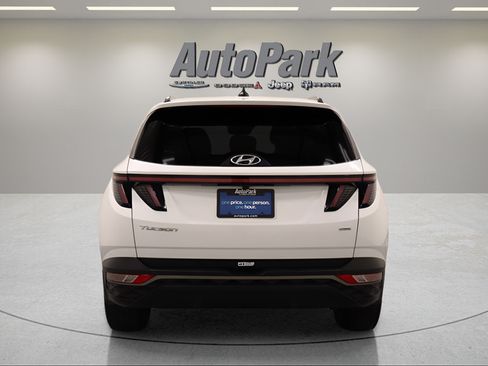 Used 2022 Hyundai Tucson SEL w/ Convenience Package AWD/4WD image 8