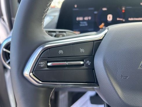 New 2026 Chevrolet Equinox EV LT image 18