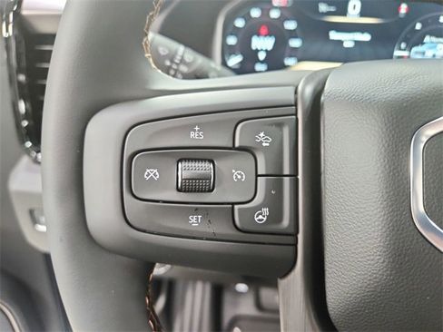 New 2026 GMC Sierra 2500 AT4 w/ AT4 Premium Plus Package image 25