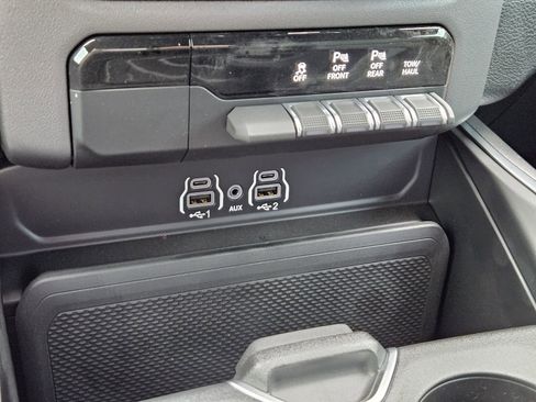 Used 2026 RAM 1500 Express image 21