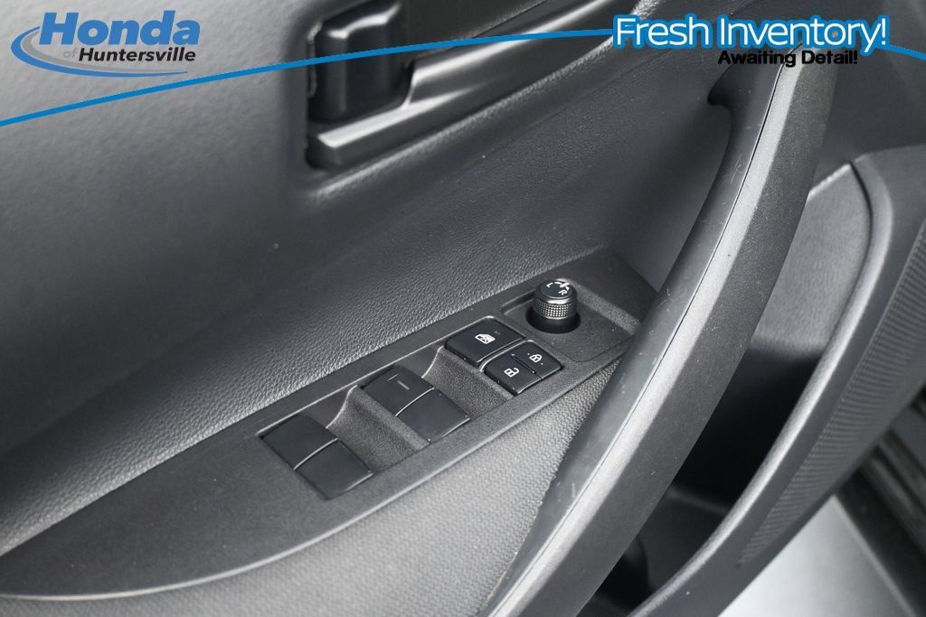 Used 2026 Toyota Corolla LE FWD image 18