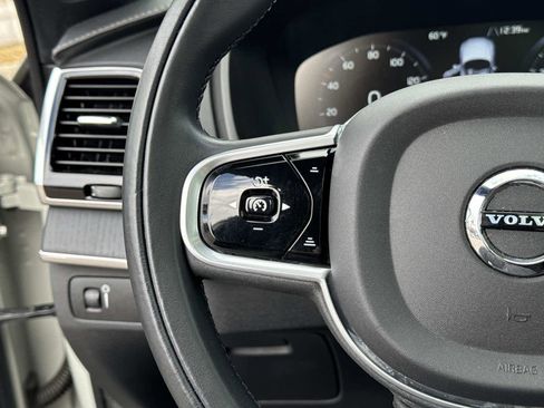 Used 2022 Volvo XC90 T6 Inscription w/ Lounge Package image 31