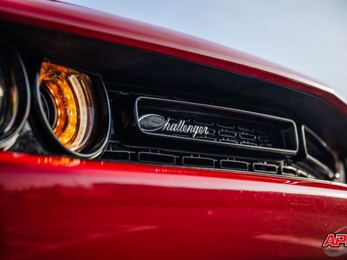 Used 2019 Dodge Challenger R/T Scat Pack w/ Plus Package image 25