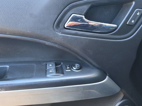 Used 2018 Chevrolet Colorado ZR2 AWD/4WD image 11