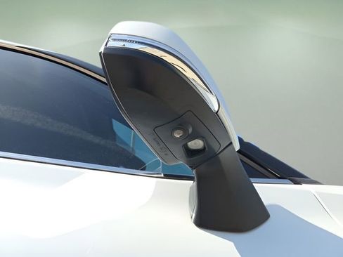 Used 2022 Toyota Highlander Limited image 19