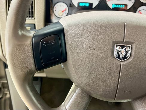 Used 2005 Dodge Ram 1500 Truck ST w/ ST Value Group image 18