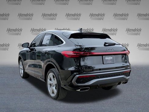 Used 2025 Audi Q5 Premium Plus AWD/4WD image 7