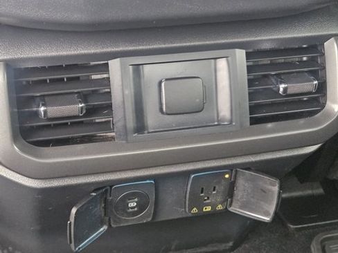 Certified 2024 Ford F150 XLT w/ Equipment Group 302A MID image 15