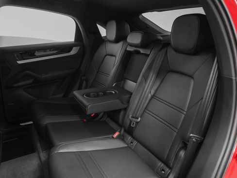 Certified 2026 Porsche Cayenne S AWD/4WD image 45