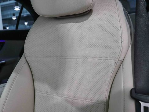 Used 2024 Mercedes-Benz C 300 Sedan image 28
