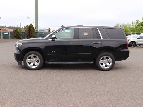 Used 2017 Chevrolet Tahoe Premier AWD/4WD image 8