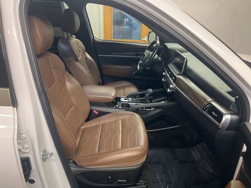 Used 2021 Kia Telluride SX w/ SX Prestige Package AWD/4WD image 23