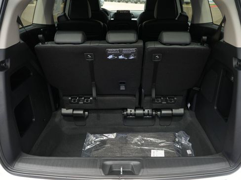New 2026 Honda Odyssey EX-L image 8