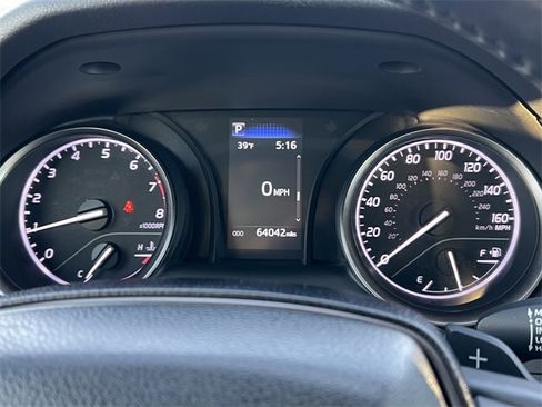 Used 2023 Toyota Camry SE image 17