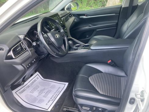 Used 2023 Toyota Camry SE FWD image 12