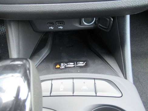 New 2026 Buick Envista Sport Touring w/ Convenience I Package FWD image 24