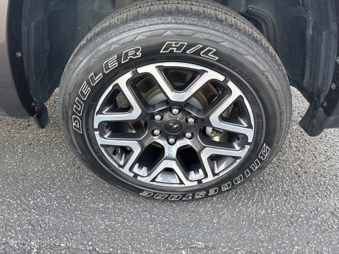 Certified 2025 RAM 1500 Laramie w/ Sport Appearance Package AWD/4WD image 7
