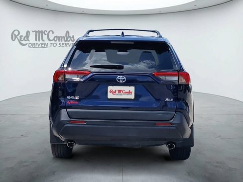 Used 2024 Toyota RAV4 XLE Premium FWD image 4