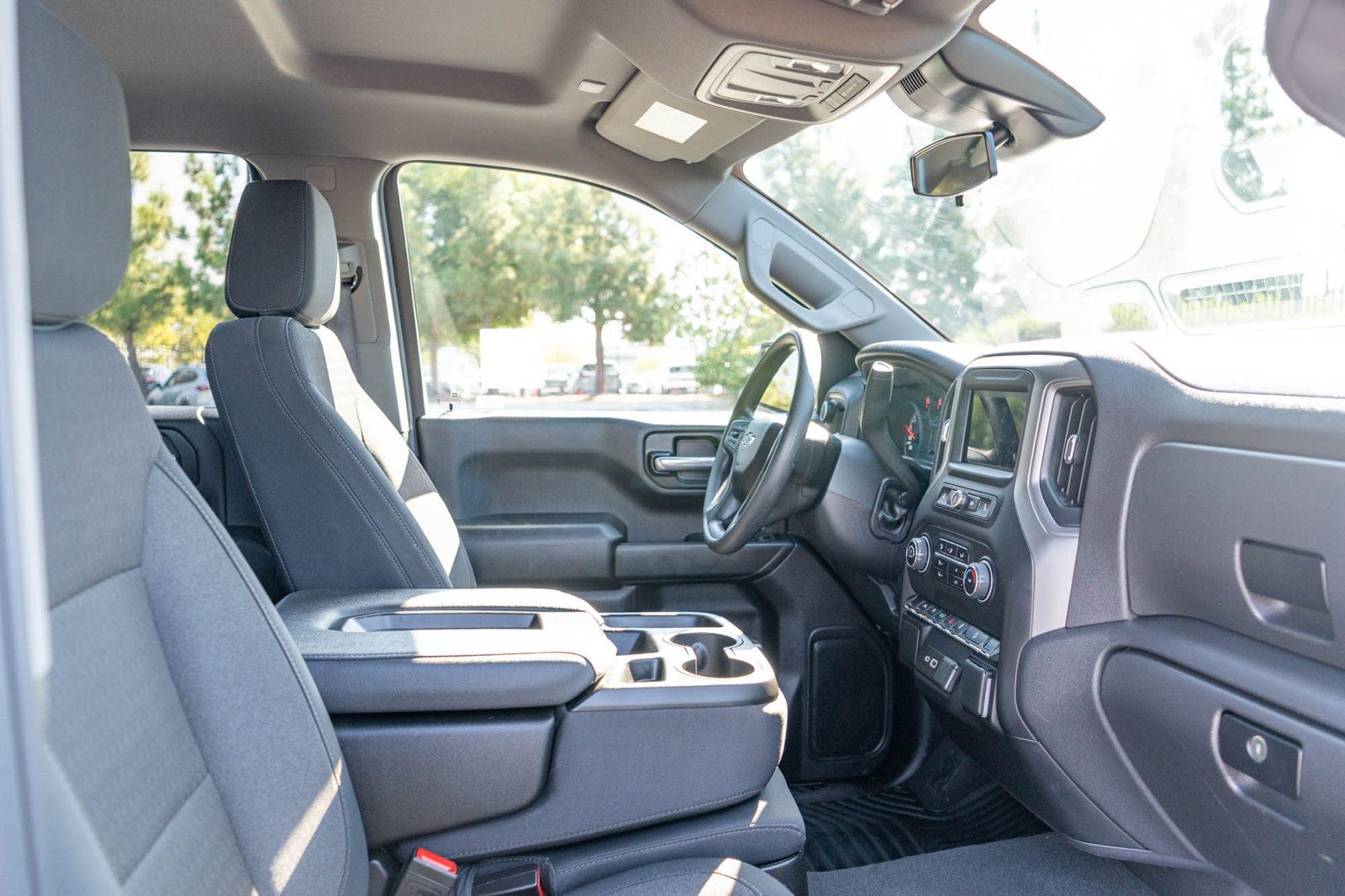 Used 2025 Chevrolet Silverado 1500 Custom Trail Boss AWD/4WD image 20